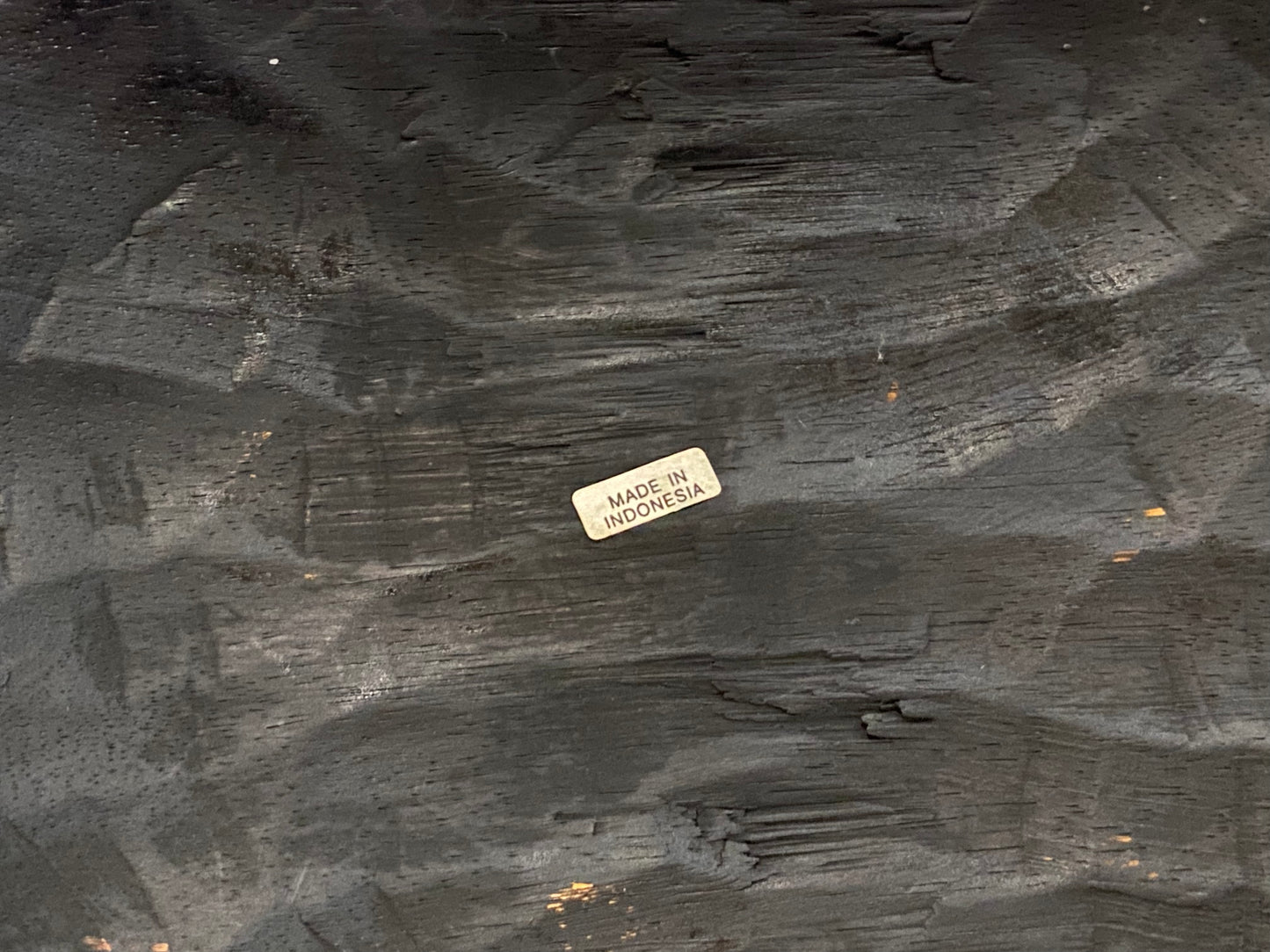 Island Spirit – Máscara de madera indonesia tallada a mano