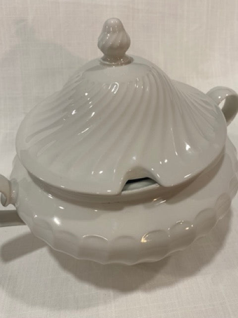 Desert Bloom – Coronado Arita Santa Clara Soup Tureen