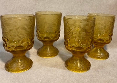 Honeyed Dusk – Set of 4 Amber Textured Footed Goblets