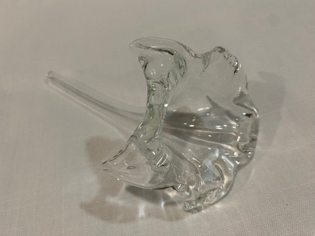 Trumpet Bloom – Vintage Hand-Blown Glass Lily Bud Vase