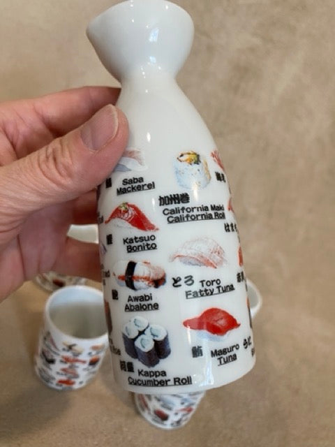Tokyo Evenings – Retro Sushi & Sake Set