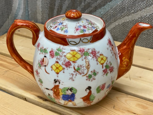 Geisha Garden – Antique Japanese Hand-Painted Teapot & Sugar Bowl
