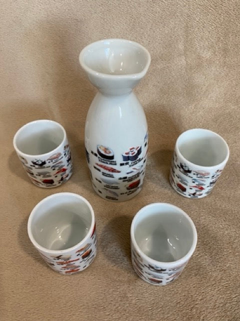 Tokyo Evenings – Retro Sushi & Sake Set