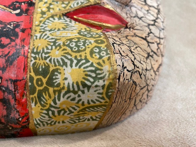 Island Spirit – Hand-Carved Indonesian Wooden Mask