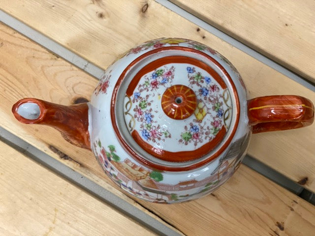 Geisha Garden – Antique Japanese Hand-Painted Teapot & Sugar Bowl