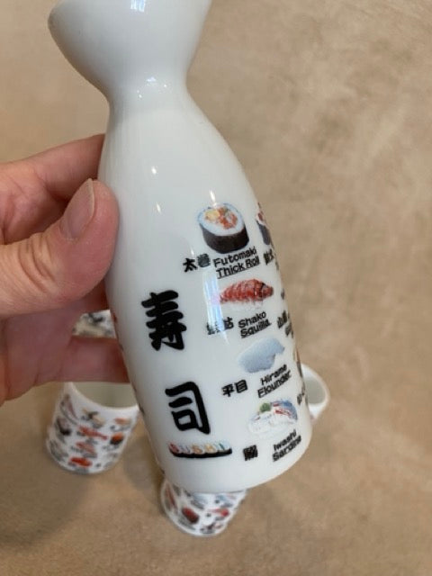 Tokyo Evenings – Retro Sushi & Sake Set